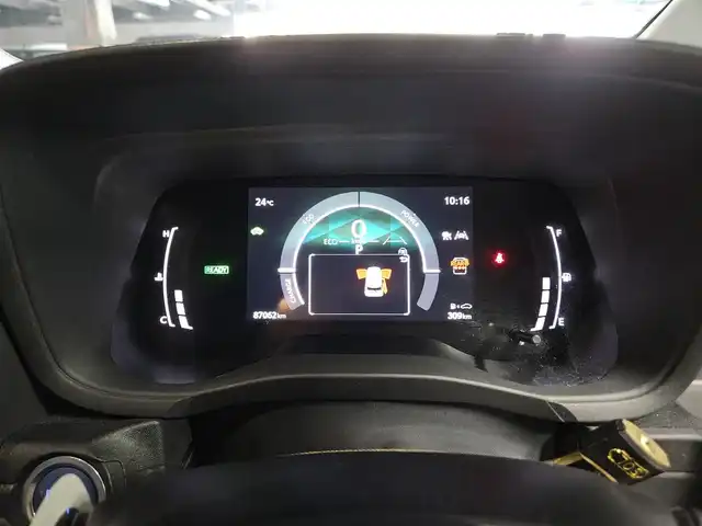 トヨタ シエンタ ハイブリッド Z 香川県 2022(令4)年 8.7万km ブラック 〇純正10.5インチディスプレイオーディオ/〇フルセグTV/〇両側パワースライドドア/〇バックカメラ/〇パノラミックビューモニター/〇ビルトインETC/〇レーダークルーズコントロール/〇コーナーセンサー/〇セーフティセンス/〇パーキングサポートブレーキ/〇LEDヘッドランプ/〇革巻きステアリングホイール/パワーステアリング/〇ブラック消臭撥水油機能付きファブリックシート/〇サンシェード/〇エレクトロシフトマチック/〇モデリスタエアロ/〇充電用USB端子/〇スマートエントリー/スタートシステム/〇禁煙車