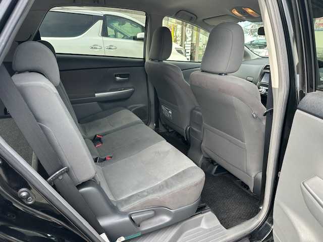 トヨタ プリウス α S 茨城県 2012(平24)年 11.3万km ブラック 純正SDナビ(NSZT-W62G)/ 【フルセグ/Bluetooth/CD/DVD/SD】/バックガイドカメラ/ETC/純正LEDヘッドライト/フォグライト/オートライト/ヘッドライトウォッシャー/スマートキー/電動格納ミラー/取扱説明書/新車時保証書/スペアキー×1