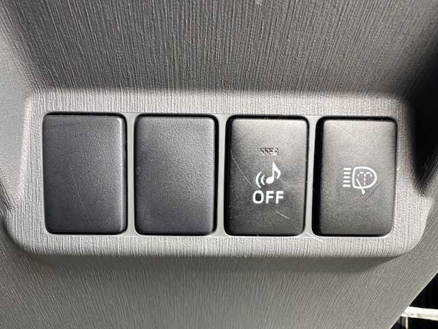 トヨタ プリウス α S 茨城県 2012(平24)年 11.3万km ブラック 純正SDナビ(NSZT-W62G)/ 【フルセグ/Bluetooth/CD/DVD/SD】/バックガイドカメラ/ETC/純正LEDヘッドライト/フォグライト/オートライト/ヘッドライトウォッシャー/スマートキー/電動格納ミラー/取扱説明書/新車時保証書/スペアキー×1