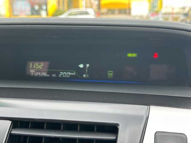 トヨタ プリウス α S 茨城県 2012(平24)年 11.3万km ブラック 純正SDナビ(NSZT-W62G)/ 【フルセグ/Bluetooth/CD/DVD/SD】/バックガイドカメラ/ETC/純正LEDヘッドライト/フォグライト/オートライト/ヘッドライトウォッシャー/スマートキー/電動格納ミラー/取扱説明書/新車時保証書/スペアキー×1