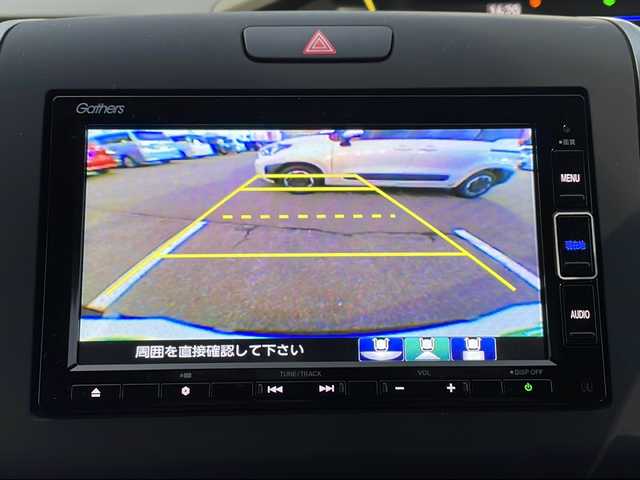 ホンダ フリード G ホンダセンシング 道北・旭川 2021(令3)年 2.7万km クリスタルブラックパール /ワンオーナー//寒冷地仕様//禁煙車//純正ナビ /BT/SD/USB/フルセグ//両側パワースライドドア/急アクセル抑制機能/ACC/トラフィックジャムアシスト/CMBS/先行車発進お知らせ機能/路外逸脱抑制機能//革巻きステアリング//ステアリングスイッチ//ハーフレザーシート//前席シートヒーター//オートエアコン//オートライト//LEDヘッドライト//純正フロアマット//ドライブレコーダー//フロントガラスデアイサー//バックカメラ//ドアバイザー//スペアキー//エンジンスターター//ドアミラーウィンカー//アイドリングストップ//ETC//サンシェード//取扱説明書//保証書