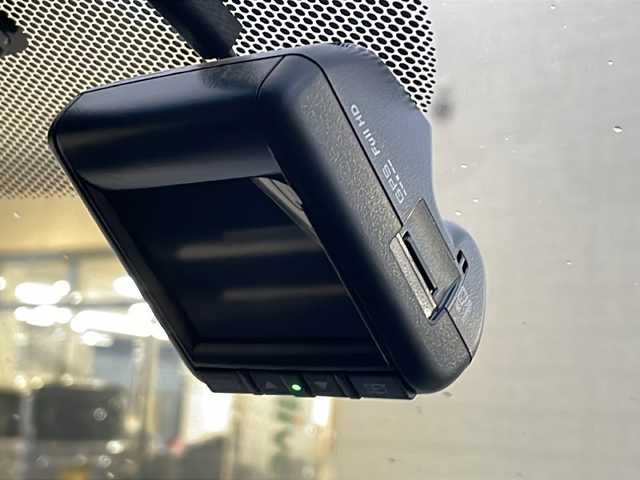 ホンダ フリード G ホンダセンシング 道北・旭川 2021(令3)年 2.7万km クリスタルブラックパール /ワンオーナー//寒冷地仕様//禁煙車//純正ナビ /BT/SD/USB/フルセグ//両側パワースライドドア/急アクセル抑制機能/ACC/トラフィックジャムアシスト/CMBS/先行車発進お知らせ機能/路外逸脱抑制機能//革巻きステアリング//ステアリングスイッチ//ハーフレザーシート//前席シートヒーター//オートエアコン//オートライト//LEDヘッドライト//純正フロアマット//ドライブレコーダー//フロントガラスデアイサー//バックカメラ//ドアバイザー//スペアキー//エンジンスターター//ドアミラーウィンカー//アイドリングストップ//ETC//サンシェード//取扱説明書//保証書