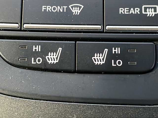 ホンダ フリード G ホンダセンシング 道北・旭川 2021(令3)年 2.7万km クリスタルブラックパール /ワンオーナー//寒冷地仕様//禁煙車//純正ナビ /BT/SD/USB/フルセグ//両側パワースライドドア/急アクセル抑制機能/ACC/トラフィックジャムアシスト/CMBS/先行車発進お知らせ機能/路外逸脱抑制機能//革巻きステアリング//ステアリングスイッチ//ハーフレザーシート//前席シートヒーター//オートエアコン//オートライト//LEDヘッドライト//純正フロアマット//ドライブレコーダー//フロントガラスデアイサー//バックカメラ//ドアバイザー//スペアキー//エンジンスターター//ドアミラーウィンカー//アイドリングストップ//ETC//サンシェード//取扱説明書//保証書