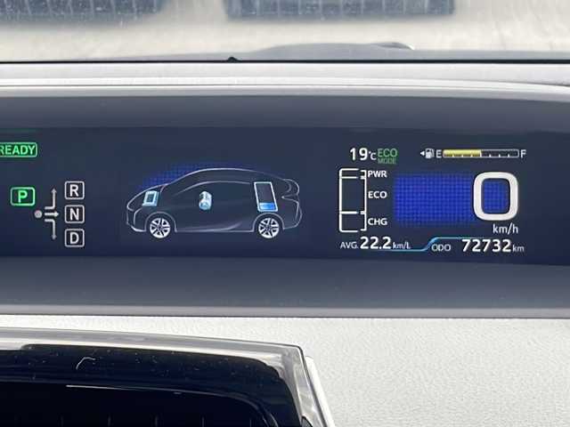 トヨタ プリウス A 静岡県 2016(平28)年 7.3万km グレーメタリック /純正ナビ/地デジTV//純正CD/DVD/Bluetooth//バックカメラ//社外エアロ//トヨタセーフティセンス//オートハイビーム//レーダークルーズコントロール//純正15インチAW//ヘッドアップディスプレイ//スマートキー//LEDヘッドライト//ビルトインETC