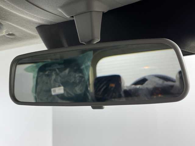 スズキ ジムニー ノマド FC 神奈川県 2025(令7)年 0.1千km ベージュⅡ 登録済未使用車/スズキセーフティサポート/4WD/シートヒーター/ダウンヒルアシストコントロール/革巻きステアリング/ステアリングスイッチ/Autoライト/アイドリングストップ機能/コーナーセンサー/ヘッドライトレベライザー/ヘッドライトウォッシャー/LEDヘッドライト/フォグランプ/電動格納ミラー/ウィンカーミラー/背面タイヤ/純正15インチアルミホイール