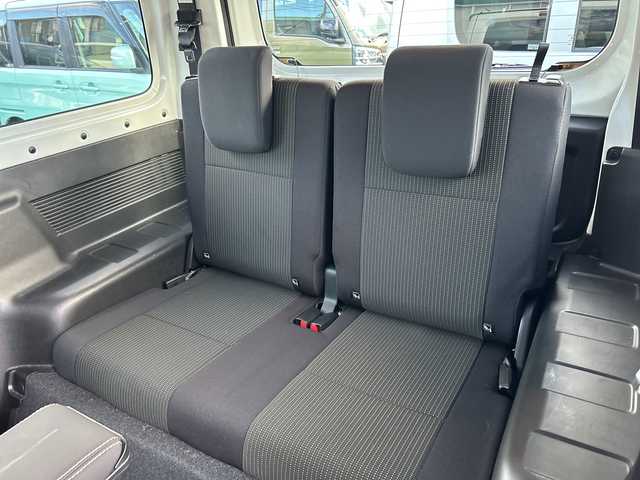 スズキ ジムニー XC 神奈川県 2023(令5)年 3.5万km ピュアホワイトP 純正ナビＴＶ　/ＴＯＹＯ＿ＯＰＥＮ＿ＣＯＵＮＴＲＹ＿Ｒ／Ｔ　/純正マットガード　/クルーズコントロール　/ＥＴＣ２．０　/純正ドライブレコーダー　/スペアキー　/ＴＶキャンセラー