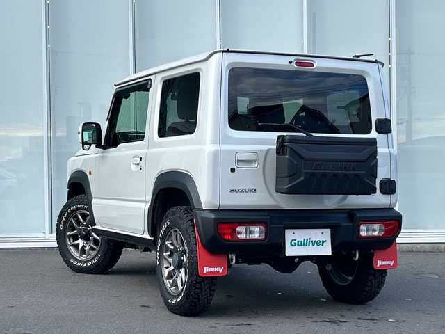 スズキ ジムニー XC 神奈川県 2023(令5)年 3.5万km ピュアホワイトP 純正ナビＴＶ　/ＴＯＹＯ＿ＯＰＥＮ＿ＣＯＵＮＴＲＹ＿Ｒ／Ｔ　/純正マットガード　/クルーズコントロール　/ＥＴＣ２．０　/純正ドライブレコーダー　/スペアキー　/ＴＶキャンセラー