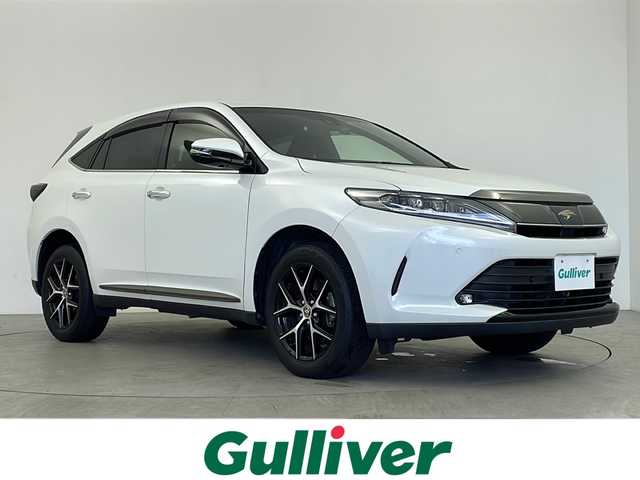 トヨタ ハリアー プレミアム スタイルノアール 鹿児島県 2020(令2)年 2.6万km ホワイトパールクリスタルシャイン TOYOTAセーフティセンス/純正9インチナビ/（フルセグ/Bluetooth/CD/DVD）/レーダークルーズコントロール/パワーバックドア/パワーシート/バックカメラ/ビルドインETC/ハーフレザー/前後ドライブレコーダー/オートハイビーム/レーンキープアシスト/純正フロアマット/LEDヘッドライト/スペアキー1本