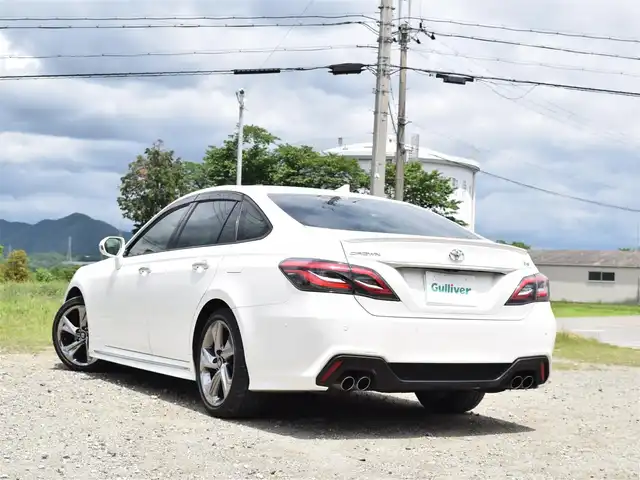 トヨタ クラウン RS アドバンス 兵庫県 2018(平30)年 4.2万km ホワイトパールクリスタルシャイン 純正ナビ/フルセグTV/パノラミックビューモニター/純正デジタルインナーミラー/黒革シート/シートエアコン/パワーシート/ヘッドアップディスプレイ/ETC2.0/プッシュスタート＆スマートキー2個