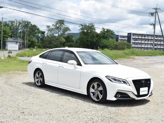 トヨタ クラウン RS アドバンス 兵庫県 2018(平30)年 4.2万km ホワイトパールクリスタルシャイン 純正ナビ/フルセグTV/パノラミックビューモニター/純正デジタルインナーミラー/黒革シート/シートエアコン/パワーシート/ヘッドアップディスプレイ/ETC2.0/プッシュスタート＆スマートキー2個