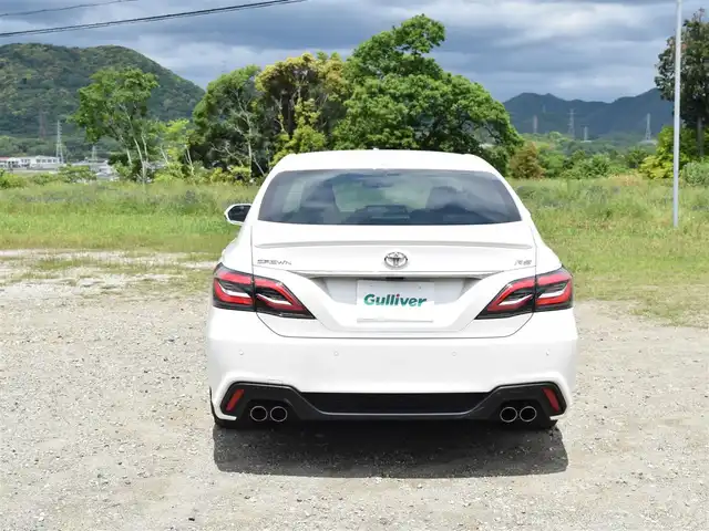 トヨタ クラウン RS アドバンス 兵庫県 2018(平30)年 4.2万km ホワイトパールクリスタルシャイン 純正ナビ/フルセグTV/パノラミックビューモニター/純正デジタルインナーミラー/黒革シート/シートエアコン/パワーシート/ヘッドアップディスプレイ/ETC2.0/プッシュスタート＆スマートキー2個