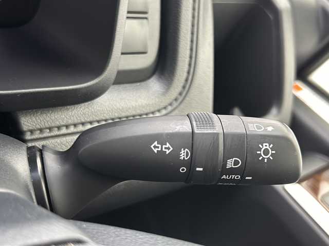 トヨタ グランエース G 宮城県 2023(令5)年 4.1万km ブラック 禁煙車/純正ナビ/・BT/USB/AM/FM/Miracast/フォグランプ/両側パワースライドドア/パワーシート/シートヒーター/レザーシート/スマートキー/アイドリングストップ/ABS/17インチ純正アルミホイール/フリップダウンモニター/全方位カメラ/トヨタセーフティセンス/デジタルインナーミラー/レーンキープアシスト/盗難防止装置/衝突被害軽減システム/オートマチックハイビーム