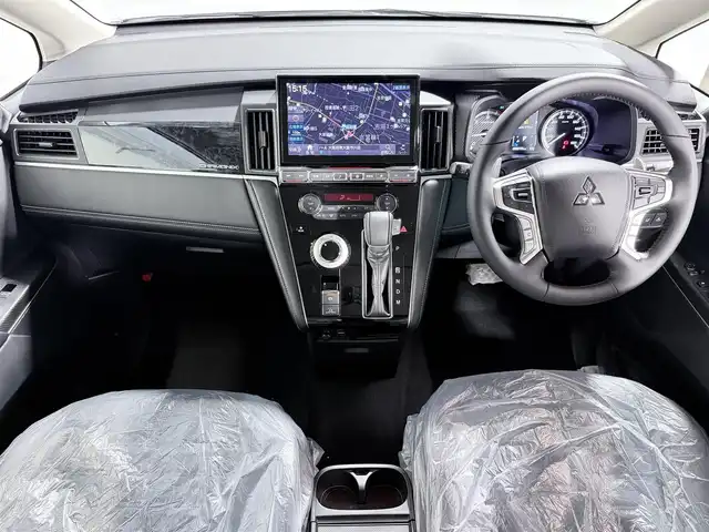 三菱 デリカＤ：５ シャモニー 大阪府 2025(令7)年 0.1千km 白Ⅱ 登録済未使用車　純正１１ｉｎｃナビ　ＢＳＭ　レーダークルーズＣ　衝突軽減Ｂ　レーンアシスト　両側電動ドア　電動リアゲート　ＡＣ１００Ｖ　ハンドルヒーター　クリアランスソナー　パドルシフト　ＨＤＭＩ