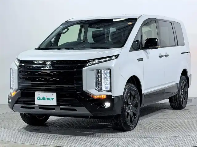三菱 デリカＤ：５ シャモニー 大阪府 2025(令7)年 0.1千km 白Ⅱ 登録済未使用車　純正１１ｉｎｃナビ　ＢＳＭ　レーダークルーズＣ　衝突軽減Ｂ　レーンアシスト　両側電動ドア　電動リアゲート　ＡＣ１００Ｖ　ハンドルヒーター　クリアランスソナー　パドルシフト　ＨＤＭＩ