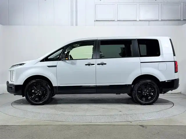 三菱 デリカＤ：５ シャモニー 大阪府 2025(令7)年 0.1千km 白Ⅱ 登録済未使用車　純正１１ｉｎｃナビ　ＢＳＭ　レーダークルーズＣ　衝突軽減Ｂ　レーンアシスト　両側電動ドア　電動リアゲート　ＡＣ１００Ｖ　ハンドルヒーター　クリアランスソナー　パドルシフト　ＨＤＭＩ