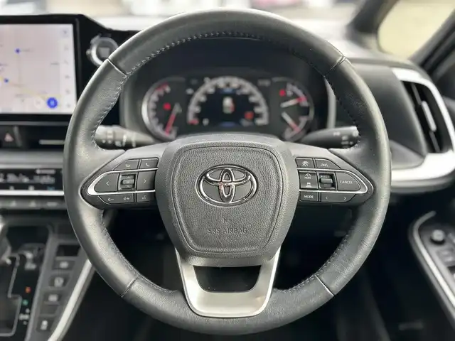 トヨタ ヴォクシー S－Z 東京都 2023(令5)年 3.8万km アティチュードブラックマイカ ワンオーナー/10.5型ディスプレイオーディオナビ+バックカメラ/DVD/フルセグTV/Bluetoothオーディオ/HDMI/USB/AppleCarPlay/AndroidAuto/Miracast/快適利便パッケージHigh/・ハンズフリーデュアルパワースライドドア/・パワーバックドア/・2列目シートヒーター&オットマン/・ステアリングヒーター/ナノイー/ビルトインETC2.0/前後ドライブレコーダー/純正17インチAW/LEDヘッドランプ/Toyota Safety Sense/スマートキー×2