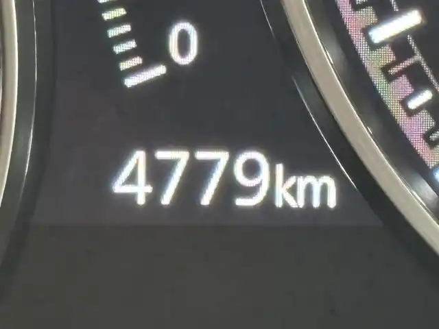 マツダ マツダ３ファストバック 15S ブラックトーンED 大阪府 2022(令4)年 0.5万km ジェットブラックマイカ 純正ナビ（フルセグ／ＤＶＤ再生／Ｂｌｕｅｔｏｏｔｈ）　Ｂカメラ　ＥＴＣ　衝突軽減　レーダーＣ　クリアランスソナー　ＢＳＭ　スマートキー　Ｐスタート　パドルシフト　アイドリングストップ　前後ドラレコ