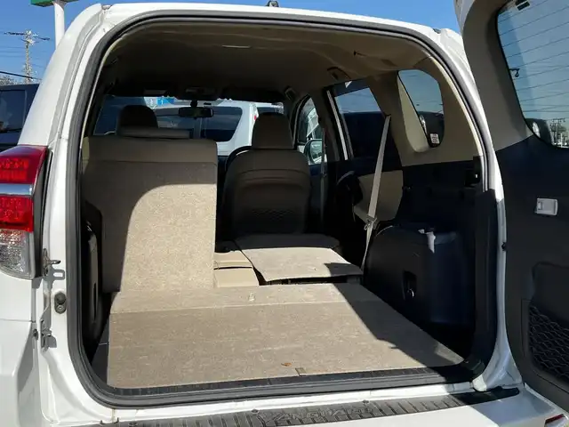 トヨタ ヴァンガード 240S 道央・札幌 2011(平23)年 12.9万km ホワイトパールクリスタルシャイン ４WD/寒冷地仕様/純正SDナビ/AM/FM/BT/DVD/SD/ワンセグ/横滑り防止装置/バックカメラ/ワイパーデアイサー/革巻きステアリング/ステアリングリモコン/パドルシフト/MTモード付AT/プッシュスタート/スマートキー/キセノンヘッドライト/フォグランプ/電動格納ミラー/ウィンカーミラー/純正フロアマット/ドアバイザー/純正AW付冬タイヤ積込/225/65/R17/2020年/山6mm