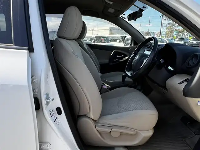 トヨタ ヴァンガード 240S 道央・札幌 2011(平23)年 12.9万km ホワイトパールクリスタルシャイン ４WD/寒冷地仕様/純正SDナビ/AM/FM/BT/DVD/SD/ワンセグ/横滑り防止装置/バックカメラ/ワイパーデアイサー/革巻きステアリング/ステアリングリモコン/パドルシフト/MTモード付AT/プッシュスタート/スマートキー/キセノンヘッドライト/フォグランプ/電動格納ミラー/ウィンカーミラー/純正フロアマット/ドアバイザー/純正AW付冬タイヤ積込/225/65/R17/2020年/山6mm