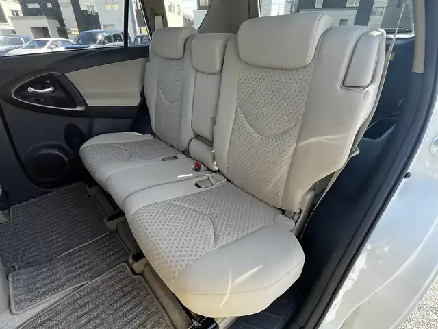 トヨタ ヴァンガード 240S 道央・札幌 2011(平23)年 12.9万km ホワイトパールクリスタルシャイン ４WD/寒冷地仕様/純正SDナビ/AM/FM/BT/DVD/SD/ワンセグ/横滑り防止装置/バックカメラ/ワイパーデアイサー/革巻きステアリング/ステアリングリモコン/パドルシフト/MTモード付AT/プッシュスタート/スマートキー/キセノンヘッドライト/フォグランプ/電動格納ミラー/ウィンカーミラー/純正フロアマット/ドアバイザー/純正AW付冬タイヤ積込/225/65/R17/2020年/山6mm