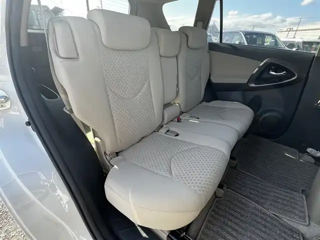 トヨタ ヴァンガード 240S 道央・札幌 2011(平23)年 12.9万km ホワイトパールクリスタルシャイン ４WD/寒冷地仕様/純正SDナビ/AM/FM/BT/DVD/SD/ワンセグ/横滑り防止装置/バックカメラ/ワイパーデアイサー/革巻きステアリング/ステアリングリモコン/パドルシフト/MTモード付AT/プッシュスタート/スマートキー/キセノンヘッドライト/フォグランプ/電動格納ミラー/ウィンカーミラー/純正フロアマット/ドアバイザー/純正AW付冬タイヤ積込/225/65/R17/2020年/山6mm