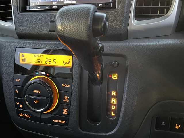 スズキ スペーシア G リミテッド 島根県 2016(平28)年 12.3万km ムーンライトバイオレットPM 登録時走行距離122574km/社外ナビ(Bluetooth・AM・FM・CD・DVD)/片側パワースライドドア/シートヒーター(運転席)/アイドリングストップ/衝突被害軽減ブレーキ/横滑り防止装置/レーンキープアシスト/プッシュスタート/スマートキー/純正フロアマット/保証書/取扱説明書/禁煙車