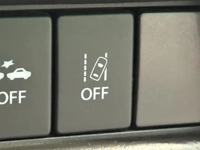 スズキ クロスビー HYBRID MZ 千葉県 2019(令1)年 3.9万km キャラバンアイボリーパールメタリック/ホワイト 2トーンルーフ 純正SDナビ（AM/FM/CD/DVD/Bluetooth)/フルセグTV/バックカメラ/全方位モニター/ETC/クルーズコントロール/パドルシフト/デュアルセンサーブレーキサポート/ESP/前席シートヒーター/後席テーブル/純正フロアマット/スタッドレスタイヤt付（175/65R15)/純正16インチアルミホイール/LEDヘッドライト/フォグランプ