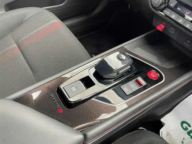 日産 オーラ ニスモ 和歌山県 2022(令4)年 1.7万km ダークメタルグレー/スーパーブラック2トーン 純正ナビ(フルセグTV/FM/AM/USB/Bluetooth)/ワンオーナー/プッシュスタート/ドライブレコーダー/アイドリングストップ/クルーズコントロール/全周囲カメラ/プロパイロット/ブラインドスポットモニター/シートヒーター/ハンドルヒーター/HDMI/ETC2.0/LEDオートライト/インテリジェントルームミラー/ワイヤレス充電器/純正ニスモエアロ/純正アルミホイール/純正フロアマット/取扱説明書/保証書