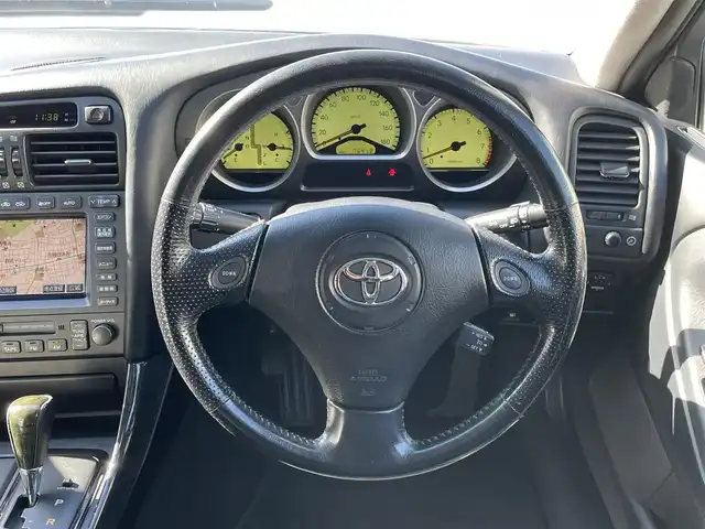 トヨタ アリスト V300 ベルテックエディション 群馬県 2005(平17)年 7.7万km ホワイトパールクリスタルシャイン 純正HDDナビ/JBLサウンド/サンルーフ/黒レザーシート/木目調内装/前席シートヒーター/前席パワーシート/本革ステアリング/純正17インチアルミホイール/クルーズコントロール/ETC/フォグランプ/パワーステアリング/純正フロアマット