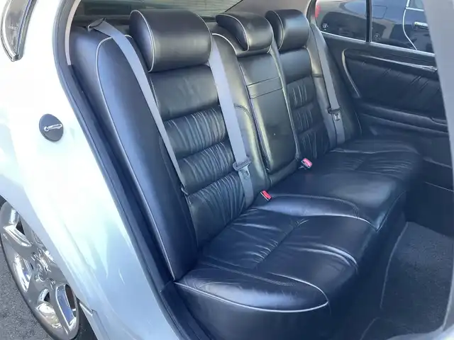 トヨタ アリスト V300 ベルテックエディション 群馬県 2005(平17)年 7.7万km ホワイトパールクリスタルシャイン 純正HDDナビ/JBLサウンド/サンルーフ/黒レザーシート/木目調内装/前席シートヒーター/前席パワーシート/本革ステアリング/純正17インチアルミホイール/クルーズコントロール/ETC/フォグランプ/パワーステアリング/純正フロアマット