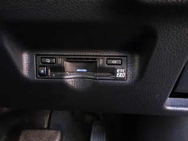 トヨタ シエンタ ハイブリッド G 千葉県 2024(令6)年 0.5万km グレイッシュブルー Toyota Safety Sense/・プリクラッシュセーフティ/・レーンディパーチャーアラート/・オートハイビーム/・レーダークルーズコントロール/・ブラインドスポットモニター/・RCTA（リヤクロストラフィックアラート）/両側パワースライドドア/純正コネクティッドナビ/地デジTV/【Bluetooth接続】/パノラミックビューモニター/前席シートヒーター/革巻きステアリング/ステアリングヒーター/ステアリングスイッチ/ETC（2.0）/LEDヘッドライト/ウインカーミラー/クリアランスソナー/サイド/カーテンエアバッグ/スマートキー