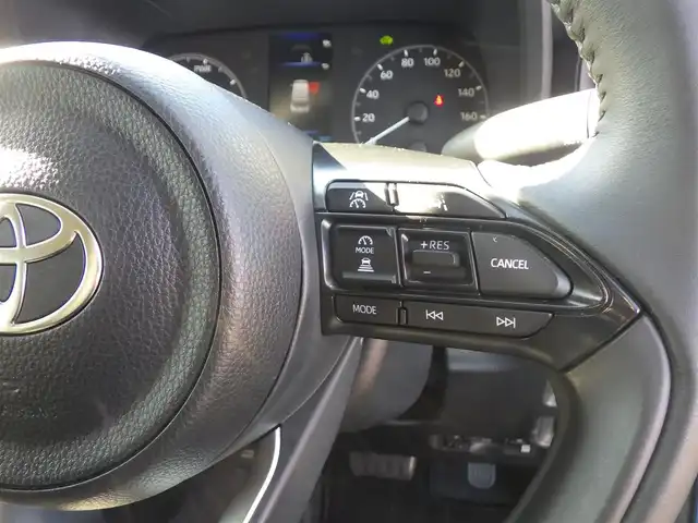 トヨタ シエンタ ハイブリッド G 千葉県 2024(令6)年 0.5万km グレイッシュブルー Toyota Safety Sense/・プリクラッシュセーフティ/・レーンディパーチャーアラート/・オートハイビーム/・レーダークルーズコントロール/・ブラインドスポットモニター/・RCTA（リヤクロストラフィックアラート）/両側パワースライドドア/純正コネクティッドナビ/地デジTV/【Bluetooth接続】/パノラミックビューモニター/前席シートヒーター/革巻きステアリング/ステアリングヒーター/ステアリングスイッチ/ETC（2.0）/LEDヘッドライト/ウインカーミラー/クリアランスソナー/サイド/カーテンエアバッグ/スマートキー