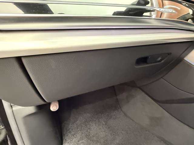 アウディ アウディ Ｑ８ 55TFSIクワトロ Sライン 千葉県 2020(令2)年 6.3万km デイトナグレーパールエフェクト コンフォートアシスタンスＰＫＧ　/純正ナビ　/３６０°カメラ　/ＡＣＣ　/ＢＳＭ　/ハーフレザーシート　/シートヒーター　/パワーシート　/マトリクスＬＥＤ　/ハイビームアシスト　/電動リアゲート　/純正２２インチＡＷ