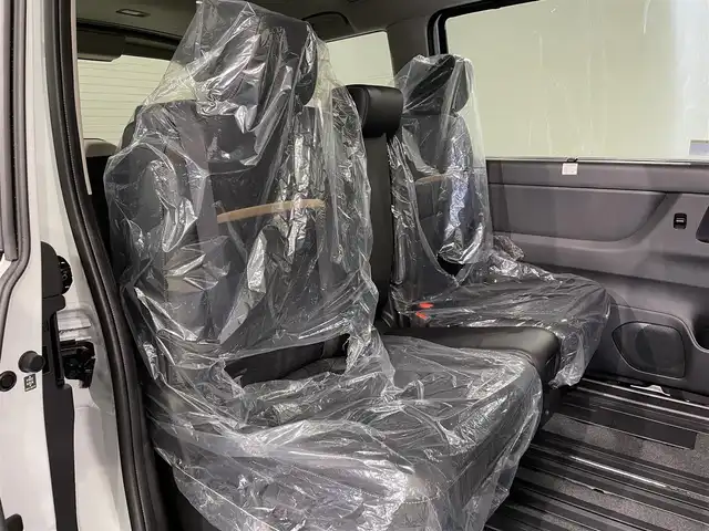 日産 セレナ e－パワー ハイウェイスター V 愛知県 2025(令7)年 0.1千km プリズムホワイト 登録済未使用車/プロパイロット/純正フリップダウンモニター/純正１２．３インチディスプレイ/両側パワースライドドア/ハンズフリーオートスライドドア/アラウンドビューモニター/電動パーキングブレーキ/ブレーキホールド/衝突軽減ブレーキ/ブラインドスポットモニター/車線逸脱警報/クリアランスソナー/先行車発進告知/ワイヤレス充電/デジタルインナーミラー/前後ドライブレコーダー/ビルトインＥＴＣ2.0/USB＆HDMI入力端子/LEDヘッドライト/オートハイビーム/ISOFIX/純正16インチアルミホイール