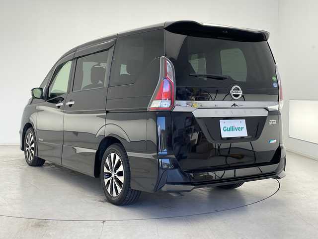 日産 セレナ ハイウェイスター 千葉県 2017(平29)年 7.8万km ダイヤモンドブラック 純正9インチSDナビ（MM516D-L）/フルセグTV/Bluetooth/CD/DVD/バックカメラ/全方位カメラ/ビルトインETC/両側パワースライドドア/クルーズコントロール/ステアリングリモコン/衝突被害軽減システム/ハロゲンヘッドライト