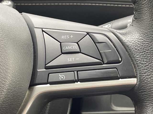 日産 セレナ ハイウェイスター 千葉県 2017(平29)年 7.8万km ダイヤモンドブラック 純正9インチSDナビ（MM516D-L）/フルセグTV/Bluetooth/CD/DVD/バックカメラ/全方位カメラ/ビルトインETC/両側パワースライドドア/クルーズコントロール/ステアリングリモコン/衝突被害軽減システム/ハロゲンヘッドライト