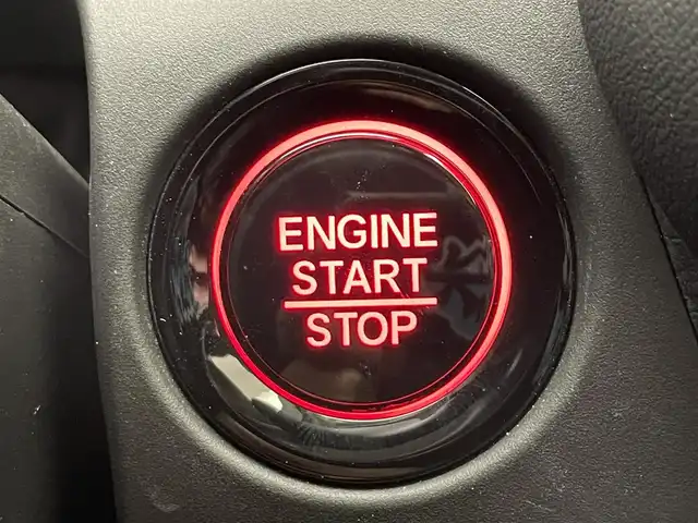 ホンダ ＺＲ－Ｖ X 滋賀県 2023(令5)年 4万km クリスタルブラックパール 純正11.4インチナビ/Bluetooth/DVD/USB/AppleCarPlay/AndoroidAuto/フルセグ/バックカメラ/ドラレコ（前）/ダウンヒルアシスト/レーンキープ/衝突軽減/電動パーキングブレーキ/パワーバックドア/BSM/ビルトインETC/プッシュスタート/スマートキー/純正18インチAW