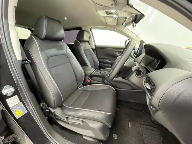 ホンダ ＺＲ－Ｖ X 滋賀県 2023(令5)年 4万km クリスタルブラックパール 純正11.4インチナビ/Bluetooth/DVD/USB/AppleCarPlay/AndoroidAuto/フルセグ/バックカメラ/ドラレコ（前）/ダウンヒルアシスト/レーンキープ/衝突軽減/電動パーキングブレーキ/パワーバックドア/BSM/ビルトインETC/プッシュスタート/スマートキー/純正18インチAW