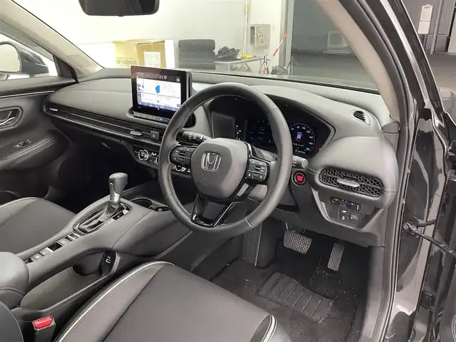 ホンダ ＺＲ－Ｖ X 滋賀県 2023(令5)年 4万km クリスタルブラックパール 純正11.4インチナビ/Bluetooth/DVD/USB/AppleCarPlay/AndoroidAuto/フルセグ/バックカメラ/ドラレコ（前）/ダウンヒルアシスト/レーンキープ/衝突軽減/電動パーキングブレーキ/パワーバックドア/BSM/ビルトインETC/プッシュスタート/スマートキー/純正18インチAW