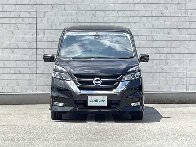 日産 セレナ ハイウェイスター 福岡県 2016(平28)年 6万km ダイヤモンドブラック エマージェンシーブレーキ/純正9型SDナビ/・フルセグTV/CD/DVD/Bluetooth/アラウンドビューモニター/フリップダウンモニター /両側パワースライドドア/クリアランスソナー/クルーズコントロール/プッシュスタート/スマートキー/純正LEDヘッドライト/純正18インチアルミ/フロアマット/ETC/スペアキー1本