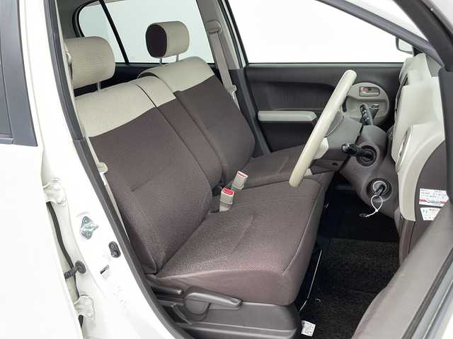 トヨタ パッソ プラスハナ 群馬県 2010(平22)年 8.1万km パールホワイト1 ナビ　ＣＤ／ＤＶＤ　ＢｌｕｅＴｏｏｔｈ　フルセグＴＶ　社外ＥＴＣ　電格ミラー　シートリフター　パニティミラー　ヘッドライトレベライザー　フォグライト　リモコンキー　Ｗエアバック　オートエアコン　禁煙車