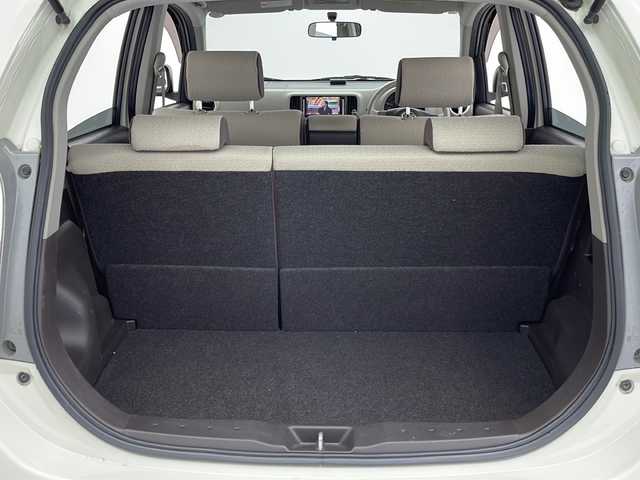 トヨタ パッソ プラスハナ 群馬県 2010(平22)年 8.1万km パールホワイト1 ナビ　ＣＤ／ＤＶＤ　ＢｌｕｅＴｏｏｔｈ　フルセグＴＶ　社外ＥＴＣ　電格ミラー　シートリフター　パニティミラー　ヘッドライトレベライザー　フォグライト　リモコンキー　Ｗエアバック　オートエアコン　禁煙車