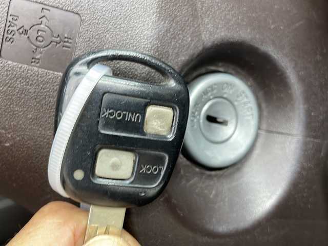 トヨタ パッソ プラスハナ 群馬県 2010(平22)年 8.1万km パールホワイト1 ナビ　ＣＤ／ＤＶＤ　ＢｌｕｅＴｏｏｔｈ　フルセグＴＶ　社外ＥＴＣ　電格ミラー　シートリフター　パニティミラー　ヘッドライトレベライザー　フォグライト　リモコンキー　Ｗエアバック　オートエアコン　禁煙車