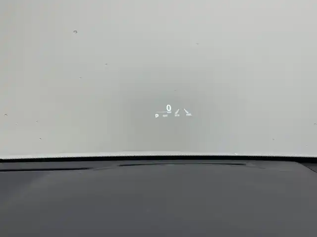 レクサス ＮＸ 300h Fスポーツ 兵庫県 2020(令2)年 1.4万km ホワイトノーヴァガラスフレーク 純正メモリナビ/（CD/DVD/SD/Bluetooth/フルセグTV/Miracast）/バックカメラ/パノラミックビューモニター/アダクティブクルーズコントロール/ブラインドスポットモニター/レーンディパーチャーアラート/レーンキープアシスト/横滑り防止装置/盗難防止装置/カーテンエアバッグ/ヘッドアップディスプレイ/コーナーセンサー（前後）/MTモード付AT/サンルーフ/パワーバックドア/レザーシート/全席パワーシート/シートヒーター（D/N席）/ベンチレーション（D/N席）/ステアリングヒーター/3眼LEDヘッドライト/LEDフォグランプ/オートライト/オートマチックハイビーム/ビルトインETC2.0/ドライブレコーダー（前後）/純正18インチアルミホイール/純正フロアマット/スマートキー