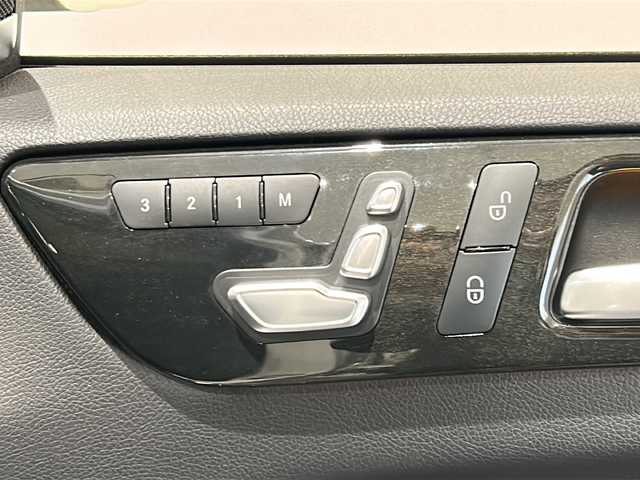 メルセデス・ベンツ ＧＬＥ３５０ｄ 4マチック クーペ スポーツ 新潟県 2017(平29)年 5万km ダイヤモンドホワイト 純正マルチナビ（TV/DVD/BT）/360°カメラ/クリアランスソナー前後/レーダーセーフティパッケージ/追従型クルーズコントロール/パークトロニック/パーキングパイロット/レーントラッキング/ブラインドスポットモニター/AIRマティックサスペンション/harman/kardon/パノラマルーフ/運転席＆助手席メモリ付きパワーシート/シートヒーター/ランニングボード/GLE63タイプ仕様Fバンパー＆Rディフューザー/純正22インチアルミホイール/ドライブレコーダー/ETC