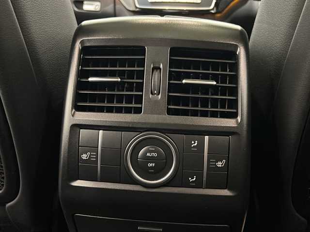 メルセデス・ベンツ ＧＬＥ３５０ｄ 4マチック クーペ スポーツ 新潟県 2017(平29)年 5万km ダイヤモンドホワイト 純正マルチナビ（TV/DVD/BT）/360°カメラ/クリアランスソナー前後/レーダーセーフティパッケージ/追従型クルーズコントロール/パークトロニック/パーキングパイロット/レーントラッキング/ブラインドスポットモニター/AIRマティックサスペンション/harman/kardon/パノラマルーフ/運転席＆助手席メモリ付きパワーシート/シートヒーター/ランニングボード/GLE63タイプ仕様Fバンパー＆Rディフューザー/純正22インチアルミホイール/ドライブレコーダー/ETC