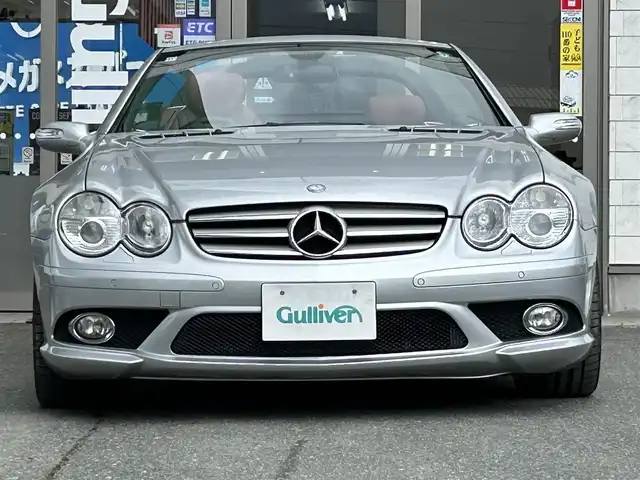 メルセデス・ベンツ ＳＬ３５０ 岩手県 2007(平19)年 5万km イリジウムシルバー ・社外ナビ/・型番AVZC-2N0007/・フルセグ/・AM/FM/AUX/CD/DVD/Bluetooth/・バックカメラ/・電動オープン/・レザーシート/・スマートキー/・ABS/・オートライト/・MTモード付AT/・パドルシフト/・クルーズコントロール/・革巻きステアリング/・パワーシート（D＋N）/・シートヒーター（D＋N）/・シートメモリ（D＋N）/・ETC/・コーナーセンサー/・純正フロアマット/・保証書/・取扱説明書