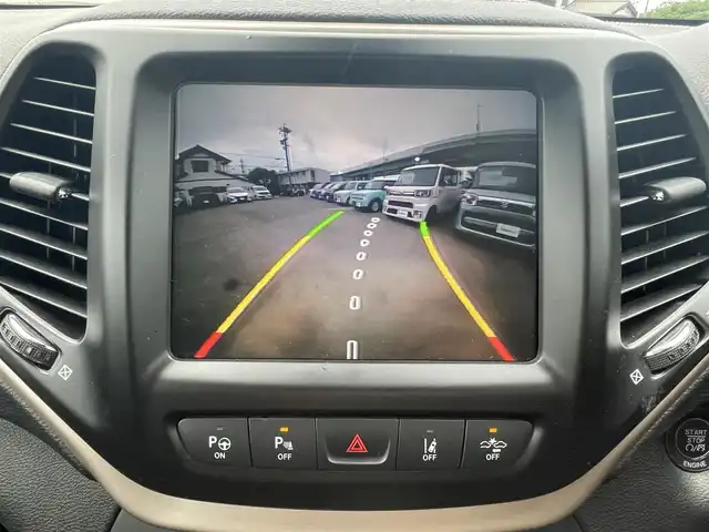 クライスラー・ジープ ジープ チェロキー リミテッド 愛知県 2014(平26)年 7.2万km ブリリアントブラッククリスタル 純正ナビ/ワンセグTV/バックカメラ/ETC/ルーフレール/パドルシフト/衝突被害軽減ブレーキ/クルーズコントロール/パワーバックドア/純正18インチAW
