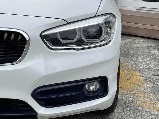 ＢＭＷ １１８ｉ スポーツ 神奈川県 2016(平28)年 2.8万km アルピンホワイトⅢ 純正HDDナビ/　（CD・DVD再生可）/インテリジェントセーフティ/車線逸脱警告/ミラー型ETC/クルーズコントロール/LEDヘッドライト/コーナーセンサー/スマートキー×2/保証書/取扱説明書