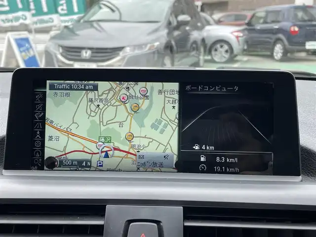 ＢＭＷ １１８ｉ スポーツ 神奈川県 2016(平28)年 2.8万km アルピンホワイトⅢ 純正HDDナビ/　（CD・DVD再生可）/インテリジェントセーフティ/車線逸脱警告/ミラー型ETC/クルーズコントロール/LEDヘッドライト/コーナーセンサー/スマートキー×2/保証書/取扱説明書